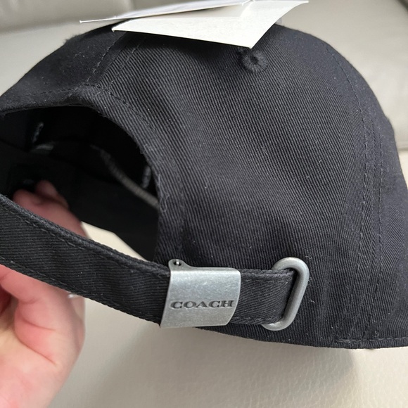 NWT - Coach Adult Logo Embroidered Baseball Cap - Picture 5 of 7
